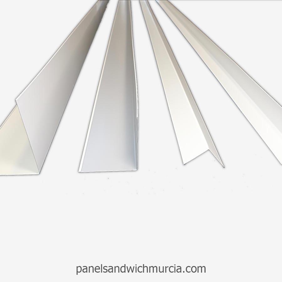 Ángulo blanco interior 50x50x3m