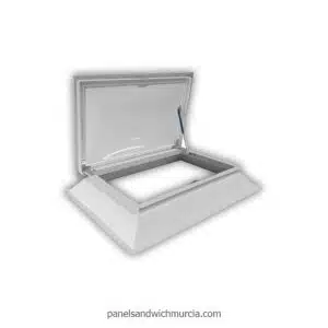 Claraboya apertura telescópica para acceso a cubierta