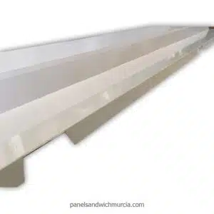 Remate a pared troquelado